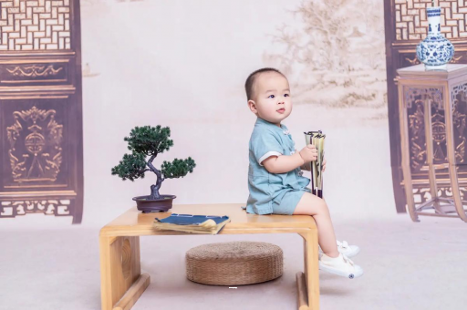 伊犁孕妇几个月胸部变大